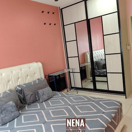 Nena Homestay Setia Alam, Air Conditioned, High Speed Internet Shah Alam Esterno foto