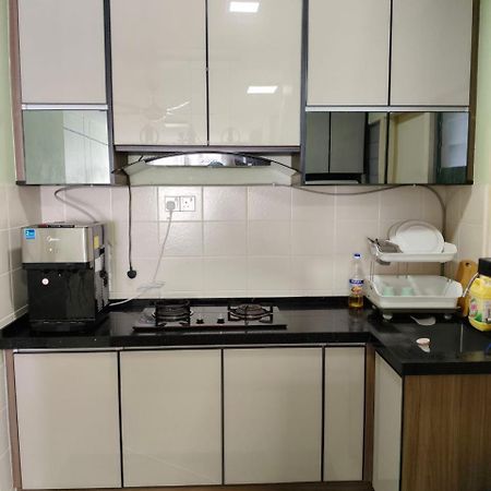 Nena Homestay Setia Alam, Air Conditioned, High Speed Internet Shah Alam Esterno foto