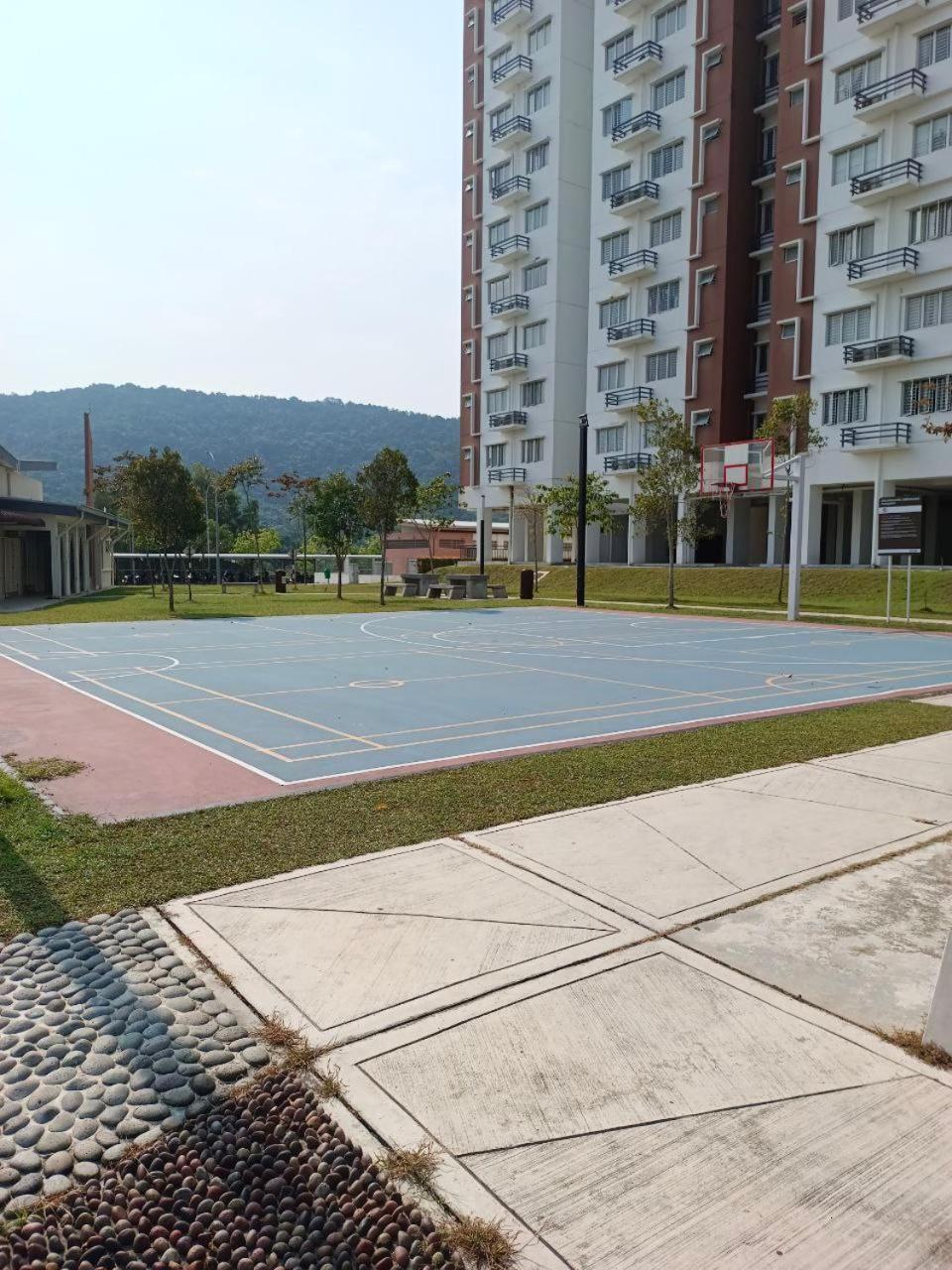 Nena Homestay Setia Alam, Air Conditioned, High Speed Internet Shah Alam Esterno foto
