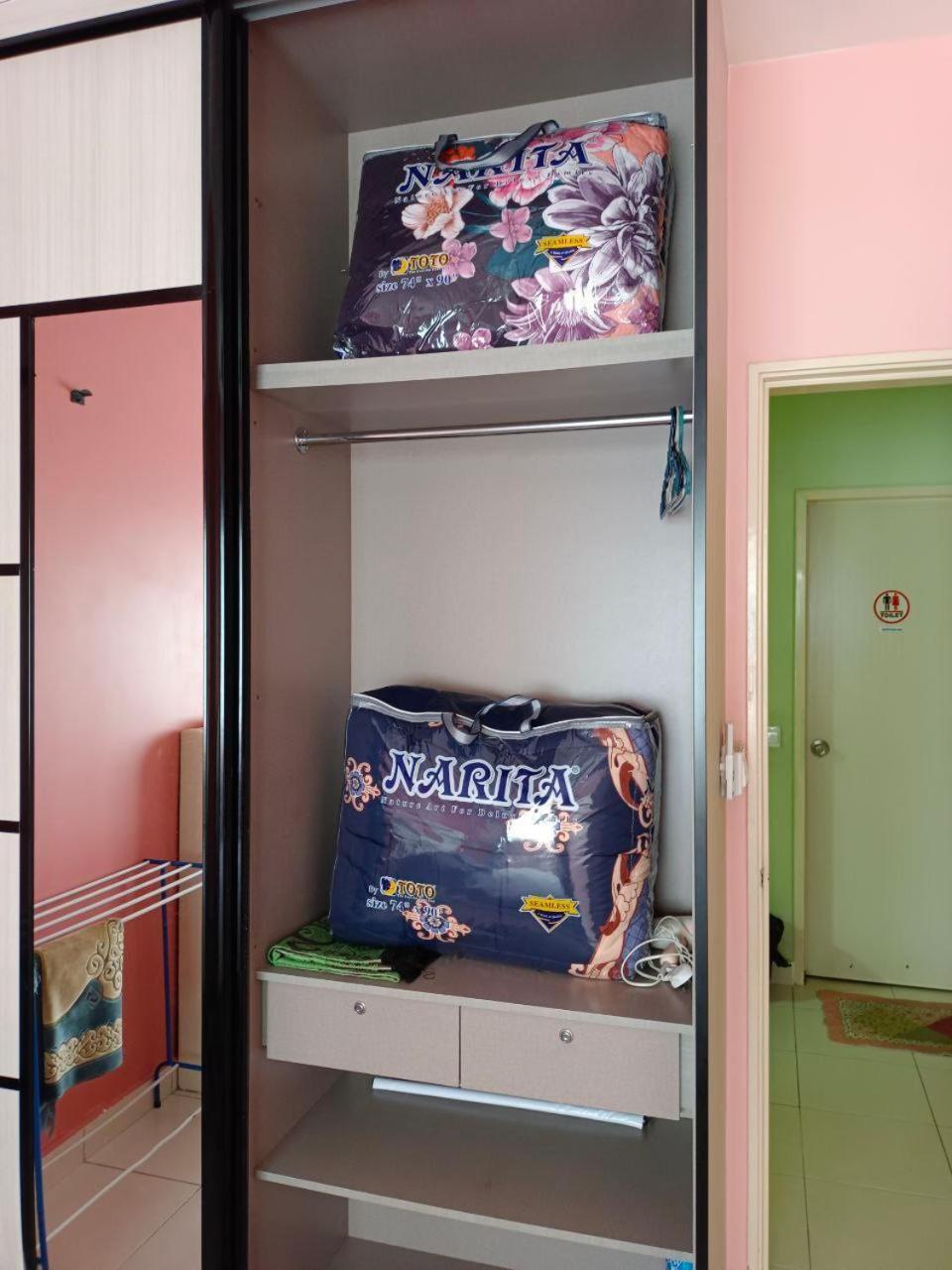 Nena Homestay Setia Alam, Air Conditioned, High Speed Internet Shah Alam Esterno foto